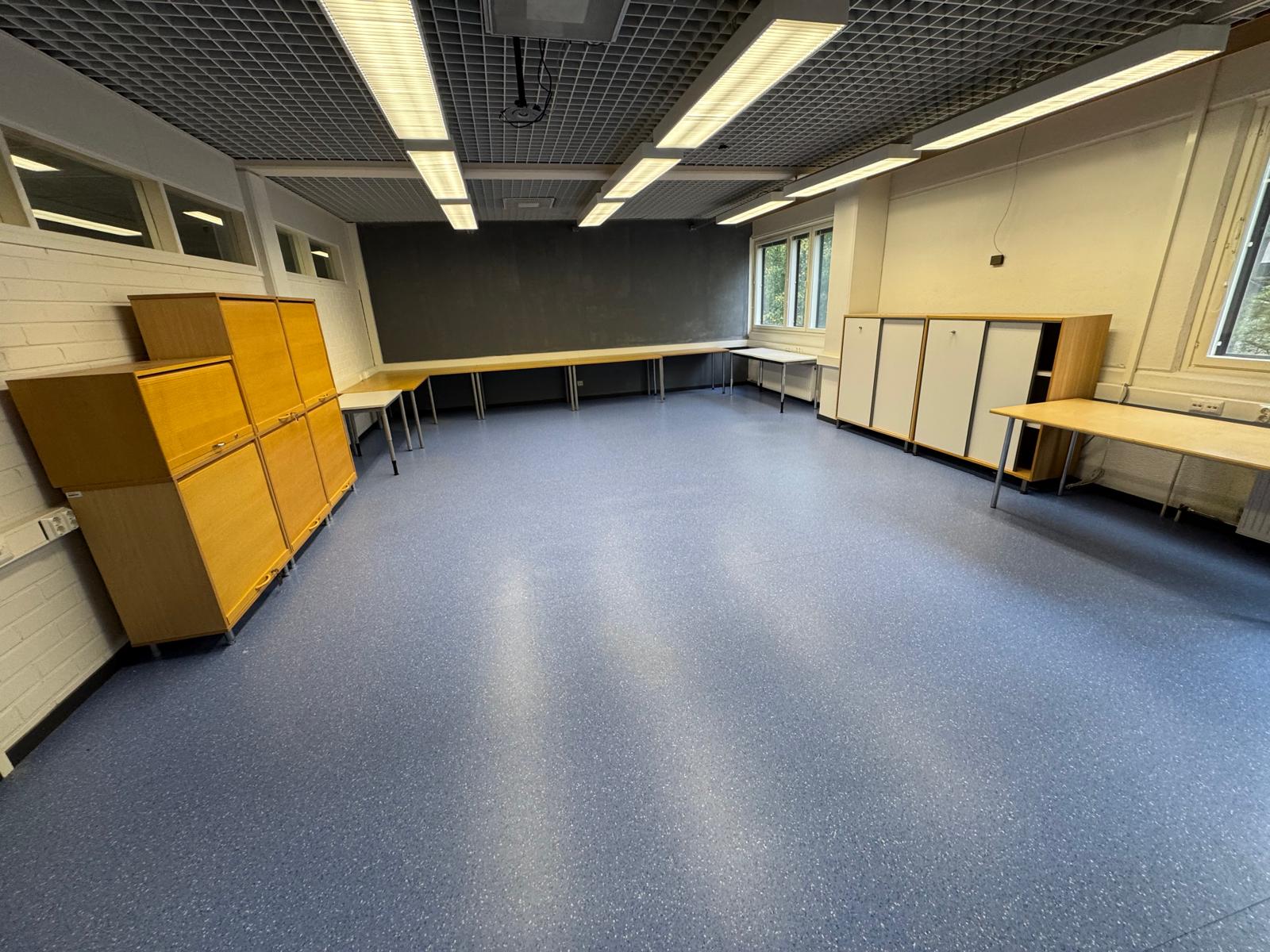 Varastohuone 203B Järvenpää, Fox Center, 55 m²