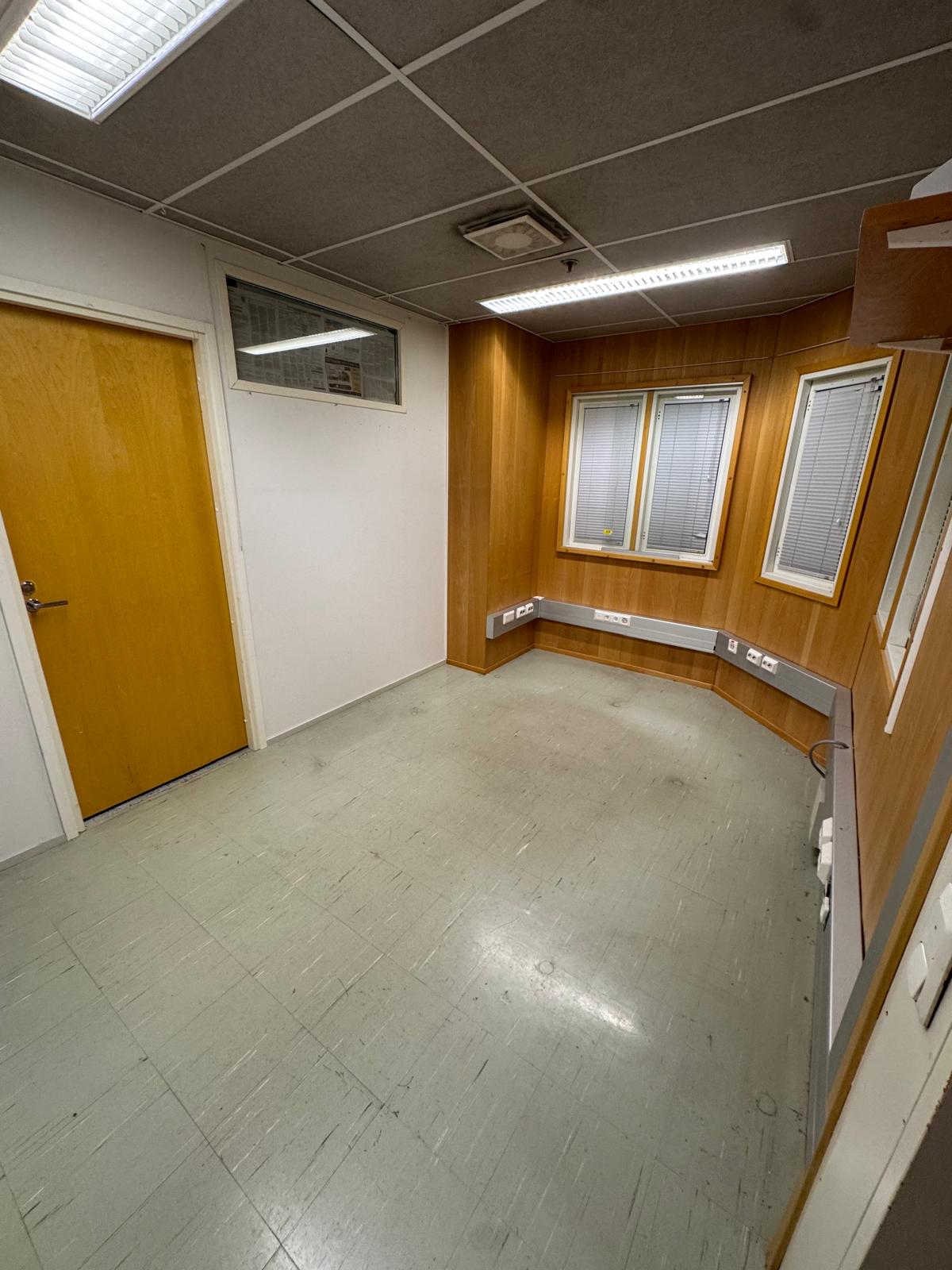 Varastohuone 164A Järvenpää, Fox Center, 12 m²