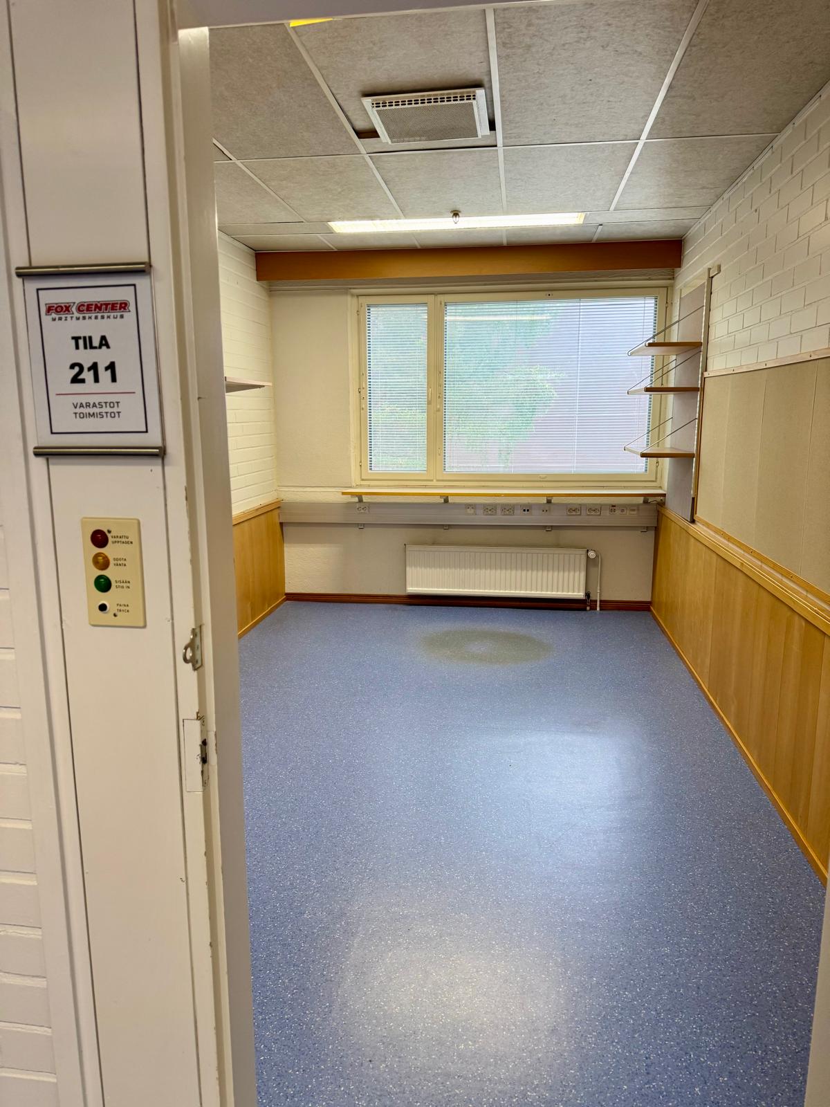 Varastohuone 211 Järvenpää, Fox Center, 15 m²